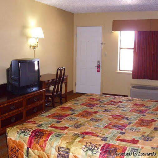 Economy Inn Ashdown Стая снимка